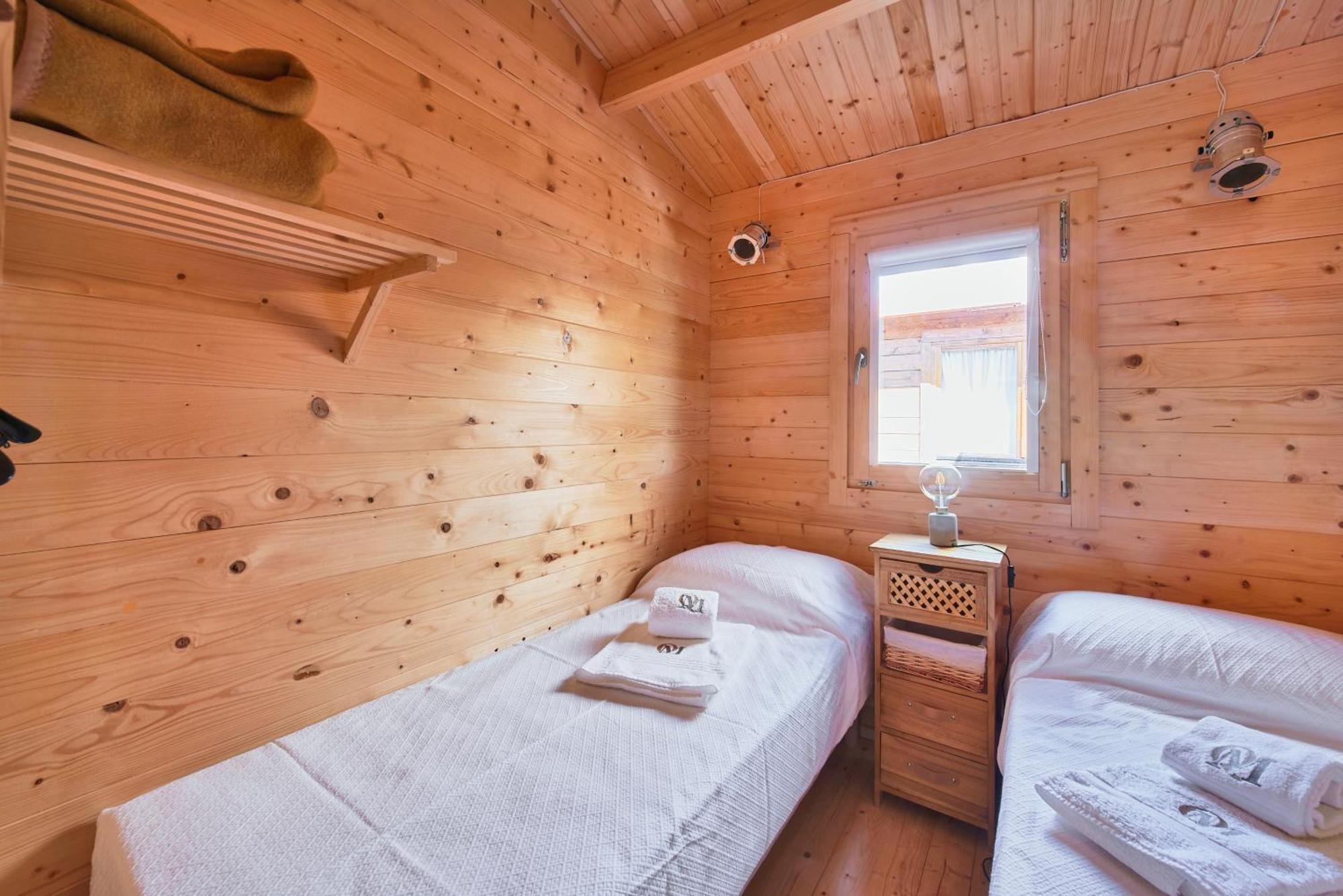 Lakeside Cabin Oasis W/ Ac, By Timecooler Montargil Exteriör bild