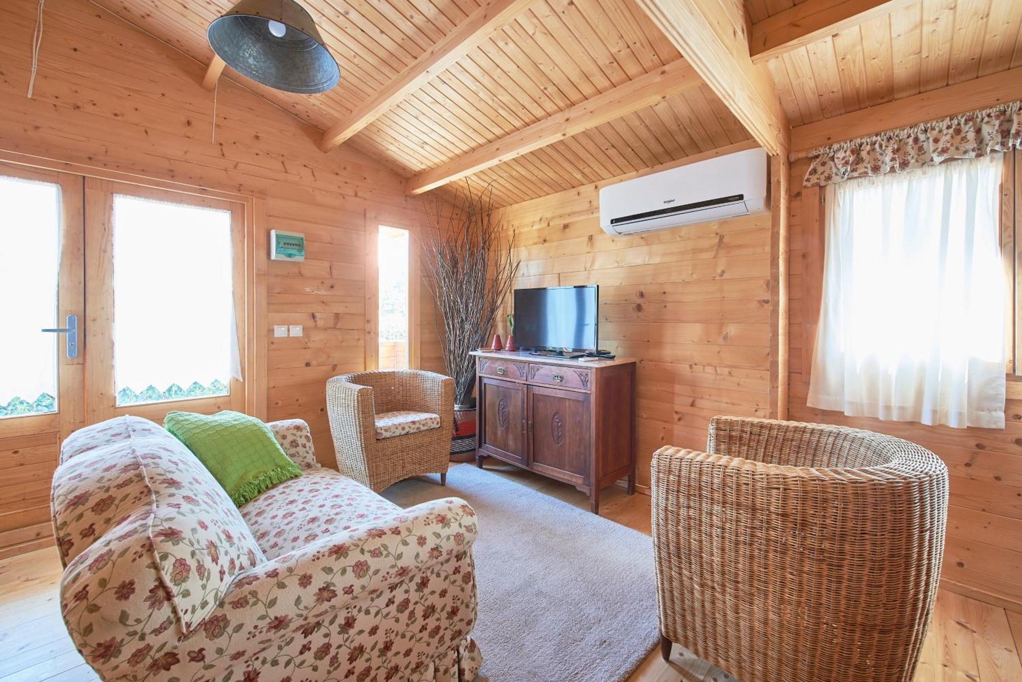 Lakeside Cabin Oasis W/ Ac, By Timecooler Montargil Exteriör bild