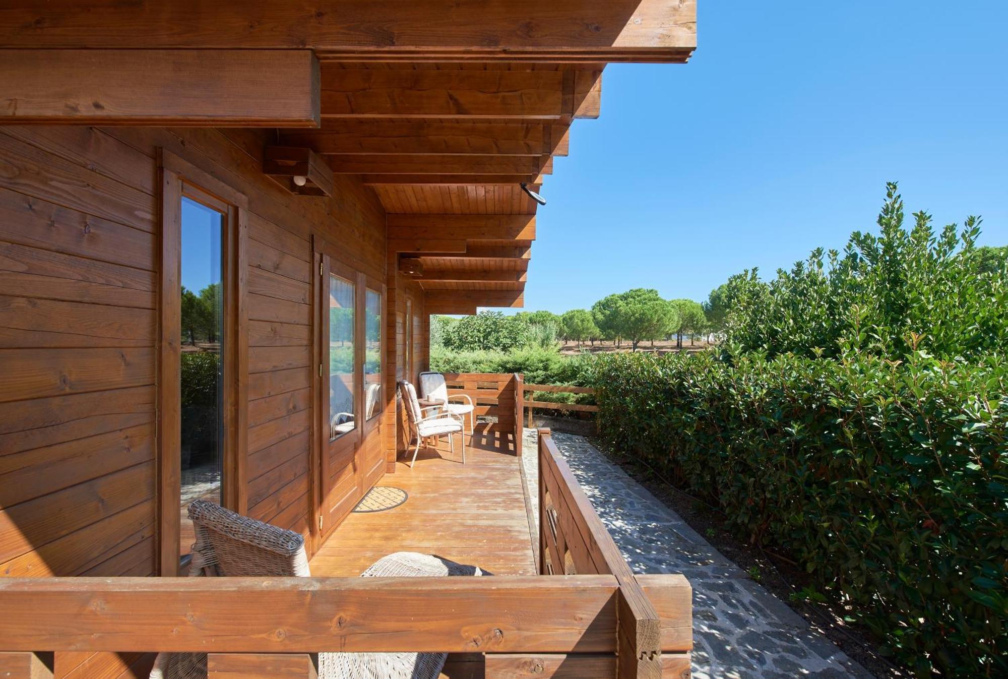 Lakeside Cabin Oasis W/ Ac, By Timecooler Montargil Exteriör bild