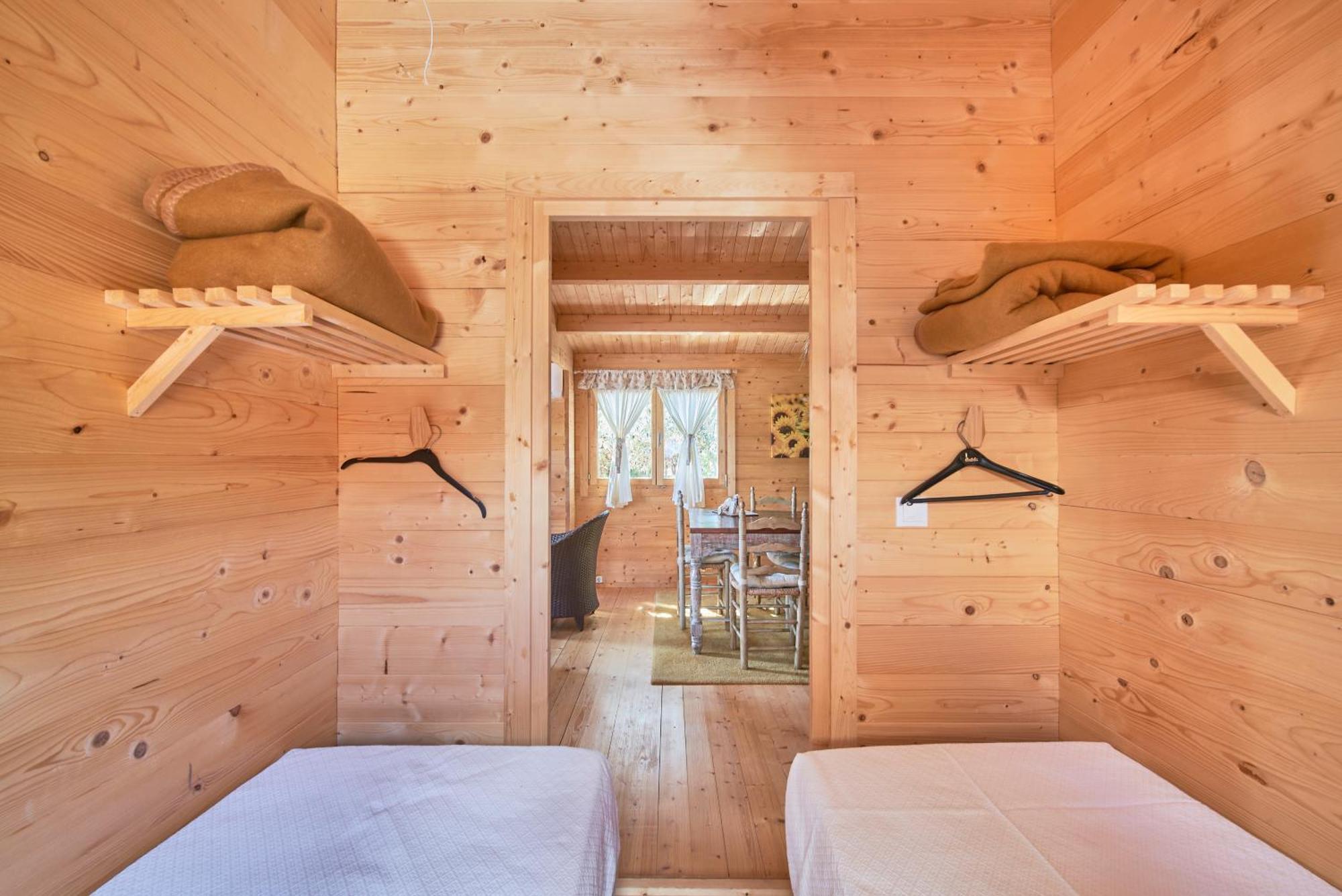 Lakeside Cabin Oasis W/ Ac, By Timecooler Montargil Exteriör bild